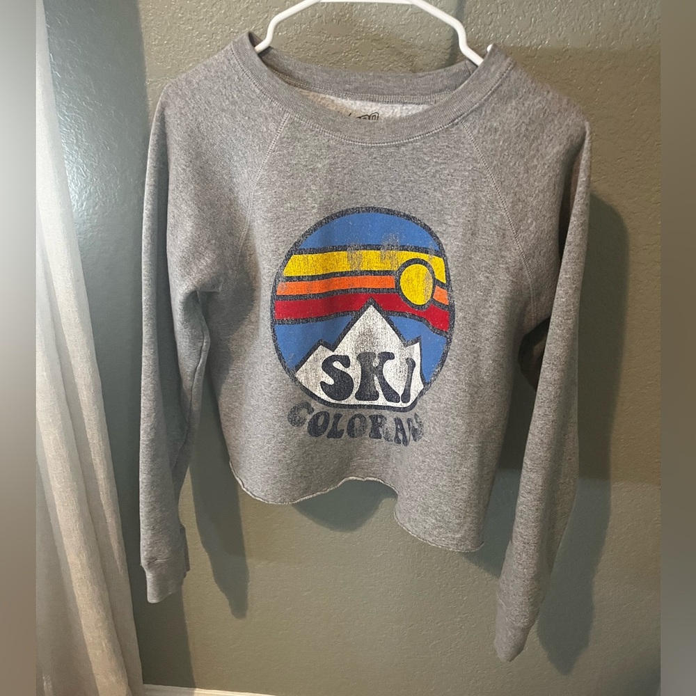 Women’s Vimtage Cropped Sweatshirt